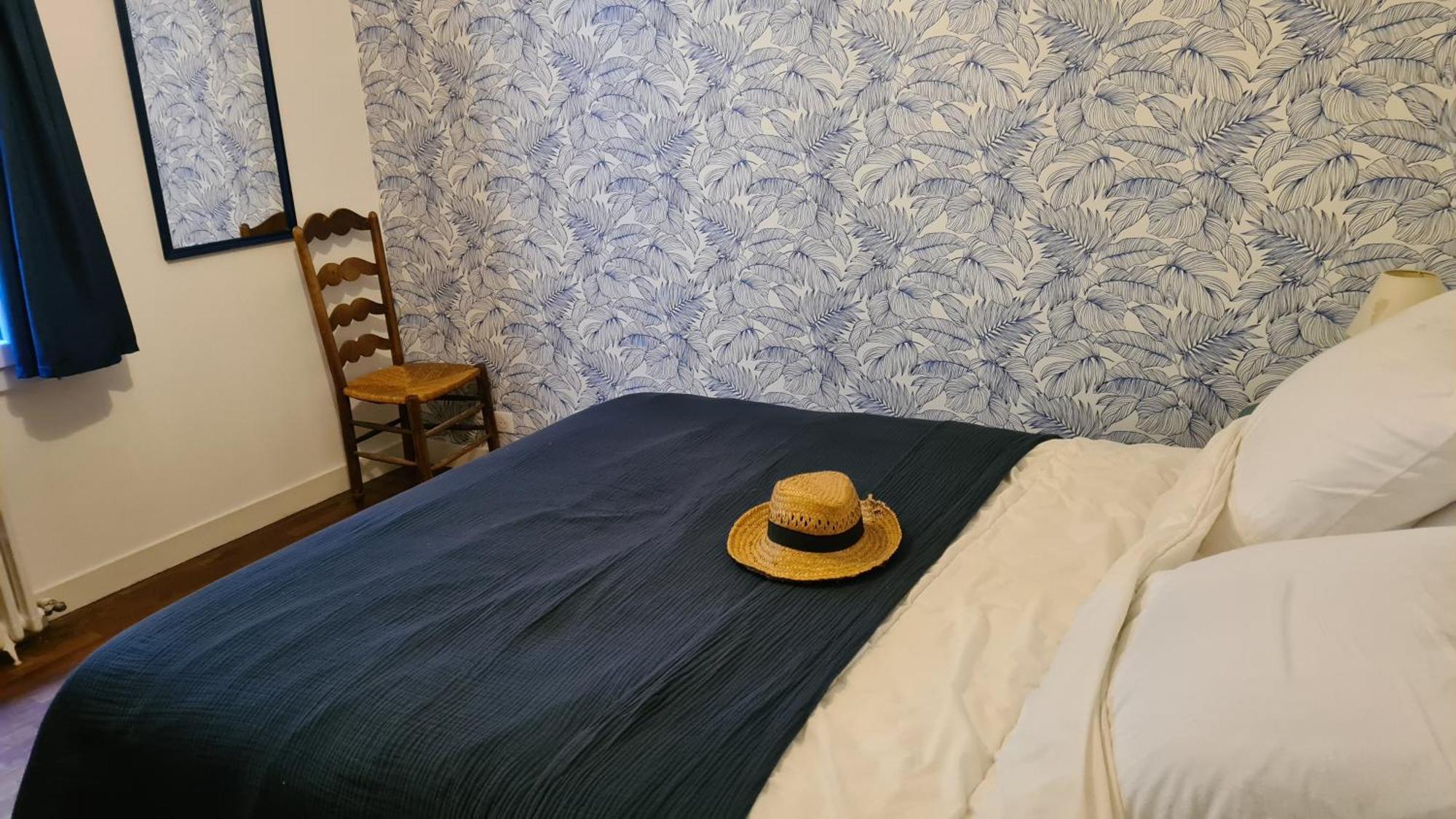 La Taniere Villa Gueures Cameră foto